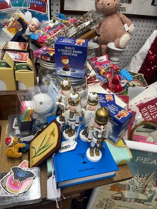 Peanuts/CB Mini Wood Set + Book-New