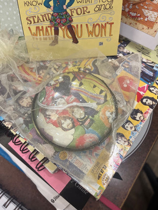 Glass & Metal Round Paperweight/Magnifier-New