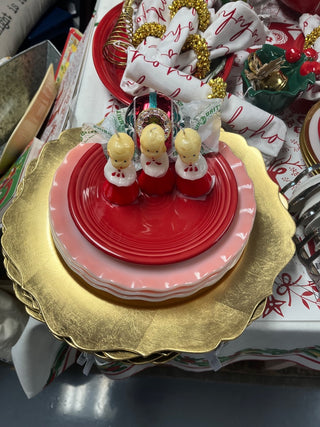 Gold Scalloped Plate Charger - New