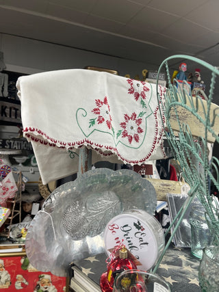 VTG Christmas Table Linens Cross St./Emb.