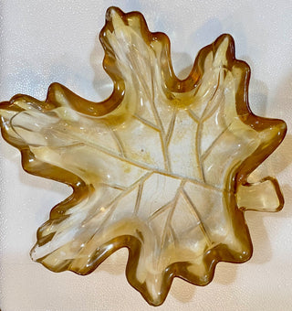 MC Amber Maple Leaf Dish