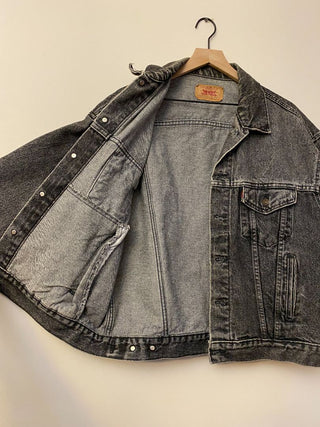 80s Levi's Black Denim Trucker Jacket 70507 4858 USA Made Size Large