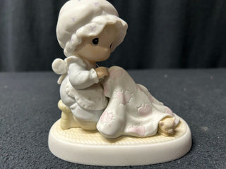 Love Covers All-Precious Moments