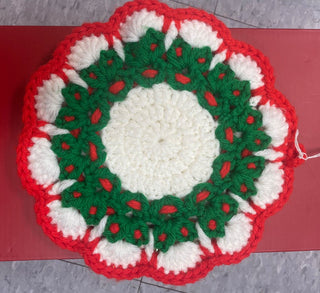 Crocheted Christmas Wreath Pot Holder-ty