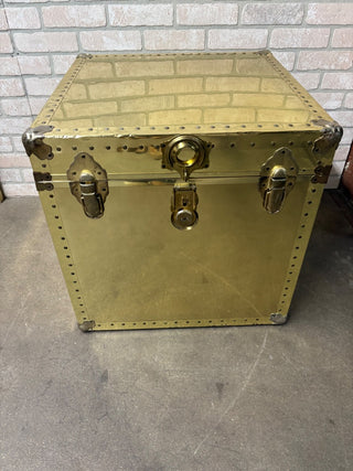 Vintage Brass Cubicle trunk with cedar lining