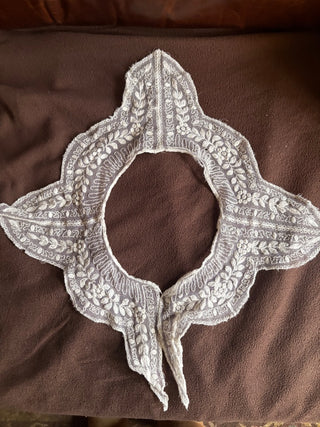 Old Vintage Lace Collar