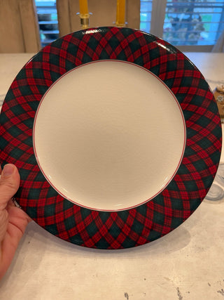 Vtg Arita Tartan plaid porcelain set of 12 pieces. Dinner plate, tea cup, and saucer (set of 12, 4 of each). Made in Japan. In box