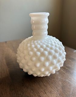 Fenton Hobnail Bud Vase