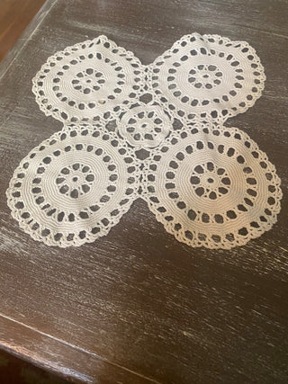 Wagon Wheel Patterns Doilies(set of 2)-ty