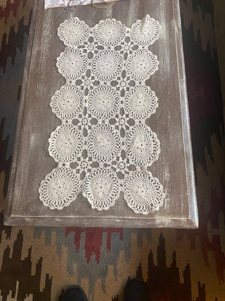 Table Runner Doily-ty