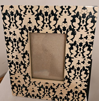 Indigo Blue & Cream Frame