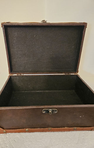 Leather-look Small Case