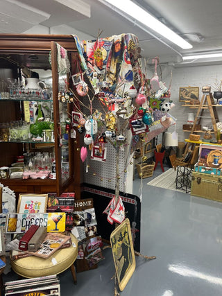 OWC Girl Baby Shoe Ornament - New