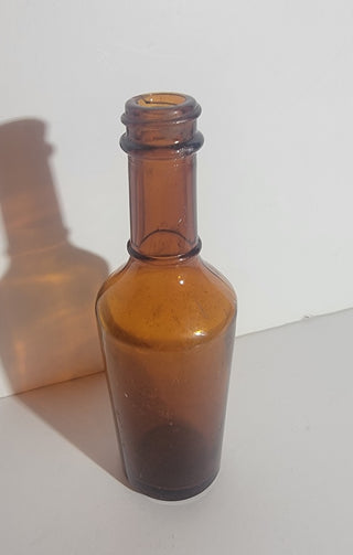 Amber glass bottle