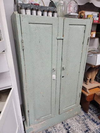Jelly Cabinet (26"W x 13"D x 45"H)