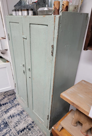 Jelly Cabinet (26"W x 13"D x 45"H)