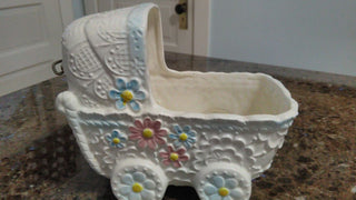 Vntg Lefton Bassinet Planter / Music Box Works