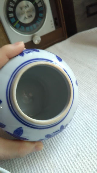 Small Ginger Jar s lid  Chinese blue & white