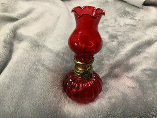 Vtg Red glass Mini oil lamp