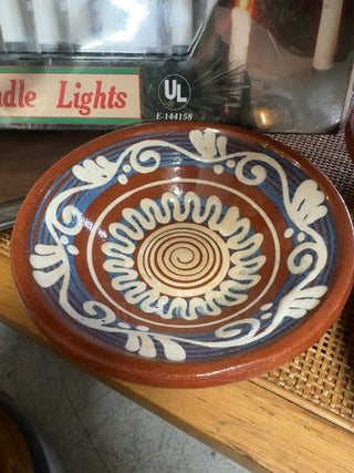 Mcm, hand painted  bowl by Gudrun Raunio, signed