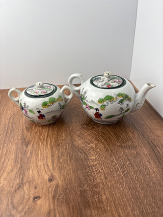 Japan Tea Pot/Sugar Bowl, Sold as pair