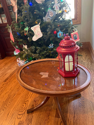 Antique Oval Pedestal Table with Liftoff Tray