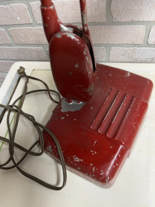 Industrial drafting lamp, works