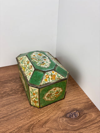 Biscuit Tin England