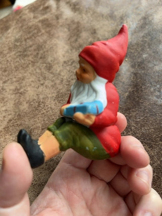 Sitting bisque elf