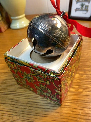 Wallace 1979 Silver Bell