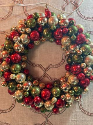 Vtg ornament wreath as is.