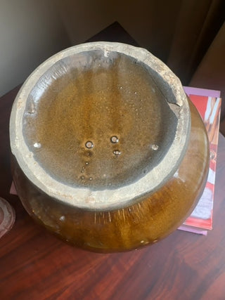 Vintage,brush McCoy drip glaze vase/planter