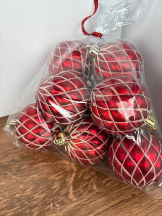 Red quilt ornaments