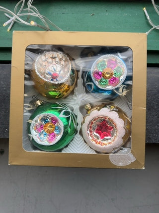Vintage, Christmas set of ornaments with luster flowers ( set of 4)