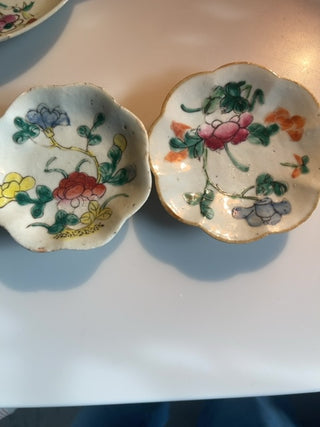 Antique Chinese mid 1800’s footed famille rose dish