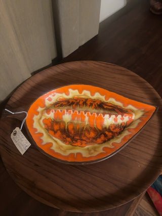 Vintage, Mcm oversized ceramic leaf ashtray/trinket dish