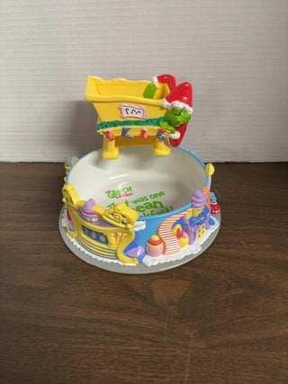 Vintage 2000 Dr. Seuss "How The Grinch Stole Christmas" Kellogg's plastic cereal bowl