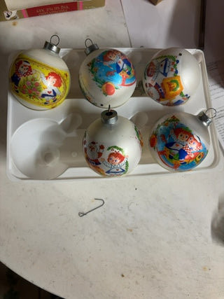 Vintage 1975 Ragedy Ann & Andy Ornament #517