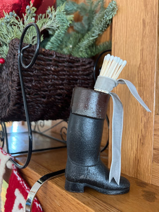 Cast Iron Santa’s Boot Matchstick Holder/Vase
