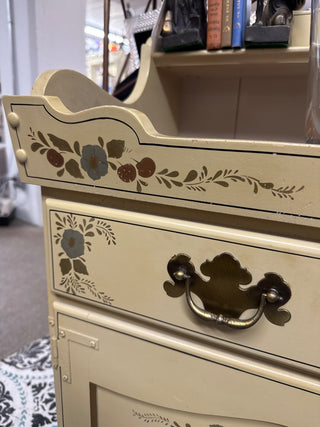 Vtg Ethan Allen Hitchcock Style Dry Sink/Buffet
