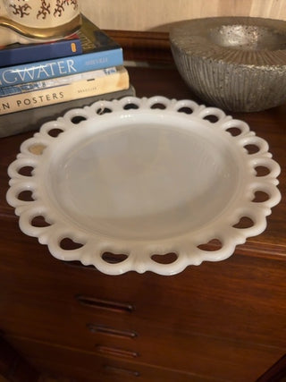 Vintage,milk glass Cake plate Anchor Hocking
