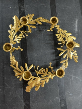 Gold wreath candle holder