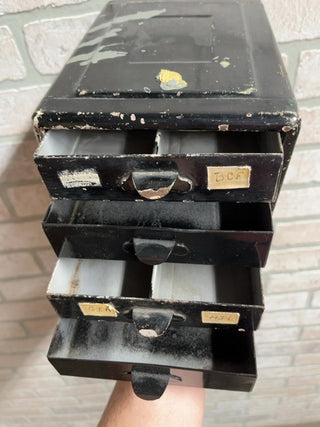 4 drawer metal tool box