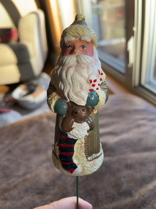 Santa sprig