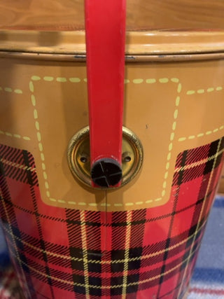 Scotch plaid cooler w/lid and handle