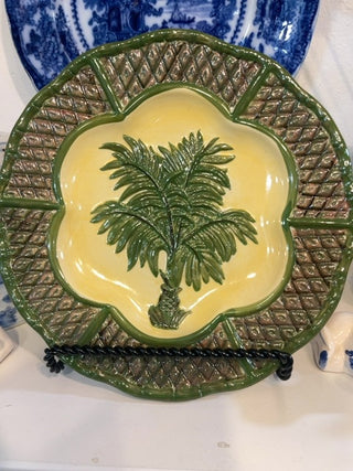 Majolica style green palm tree plate