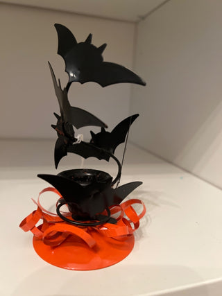 Metal bats candle stick