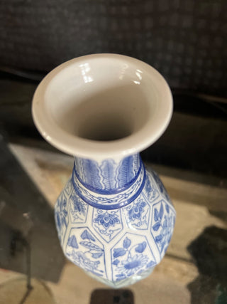 Vintage Sadek  Small Blue & White Chinoiserie Vase 7.5”h x 4” w