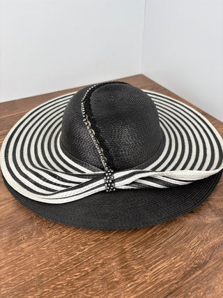 Fancy black hat