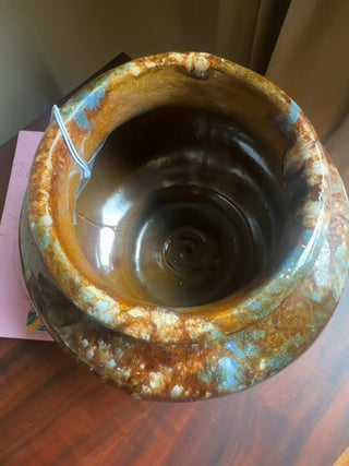 Vintage,brush McCoy drip glaze vase/planter